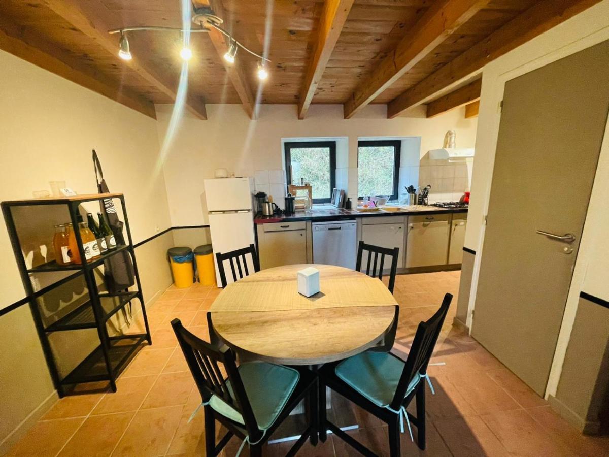 Maison Au Calme Pour 5 Personnes La Chapelle-de-Brain Exteriör bild